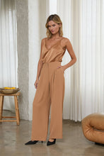 Load image into Gallery viewer, Two-Way Sleeveless Camisole