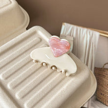Load image into Gallery viewer, Cute Heart Acetate Small Hair Claw DP25E896