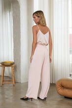 Load image into Gallery viewer, Two-Way Sleeveless Camisole
