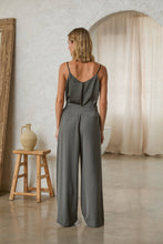 Load image into Gallery viewer, Two-Way Sleeveless Camisole
