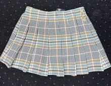 Load image into Gallery viewer, Design History Pleated Skort
