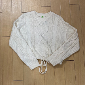 Mello Cable Sweater w Bottom Tye