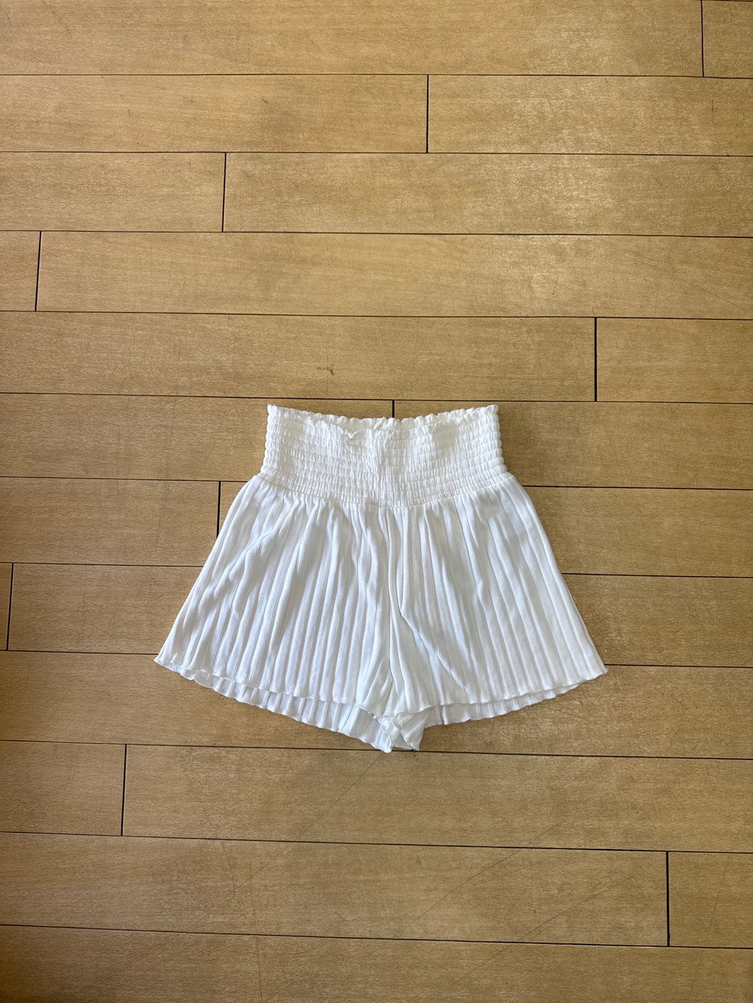 Z Supply Dawn Smocked Short