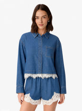 Load image into Gallery viewer, Cami Garance Cropped Shirt
