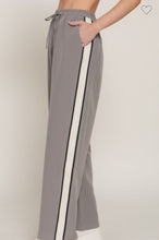 Load image into Gallery viewer, Active Basic Side Stripe Pants
