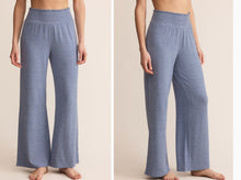 Load image into Gallery viewer, Z Supply Dawn Soft Pant
