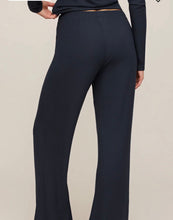 Load image into Gallery viewer, Z Supply Just Right Rib Pant
